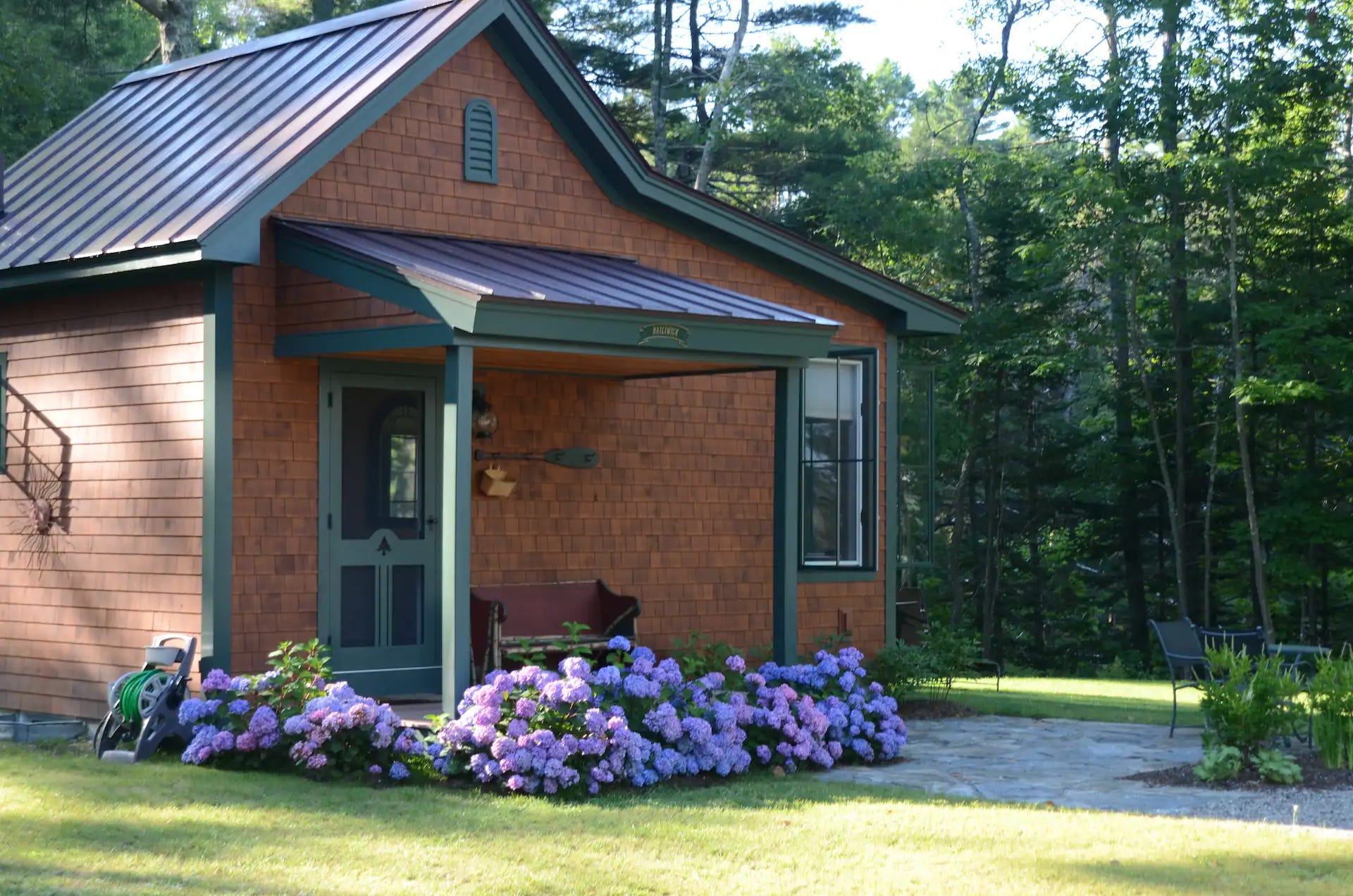 Best Airbnbs in New England Maine 1