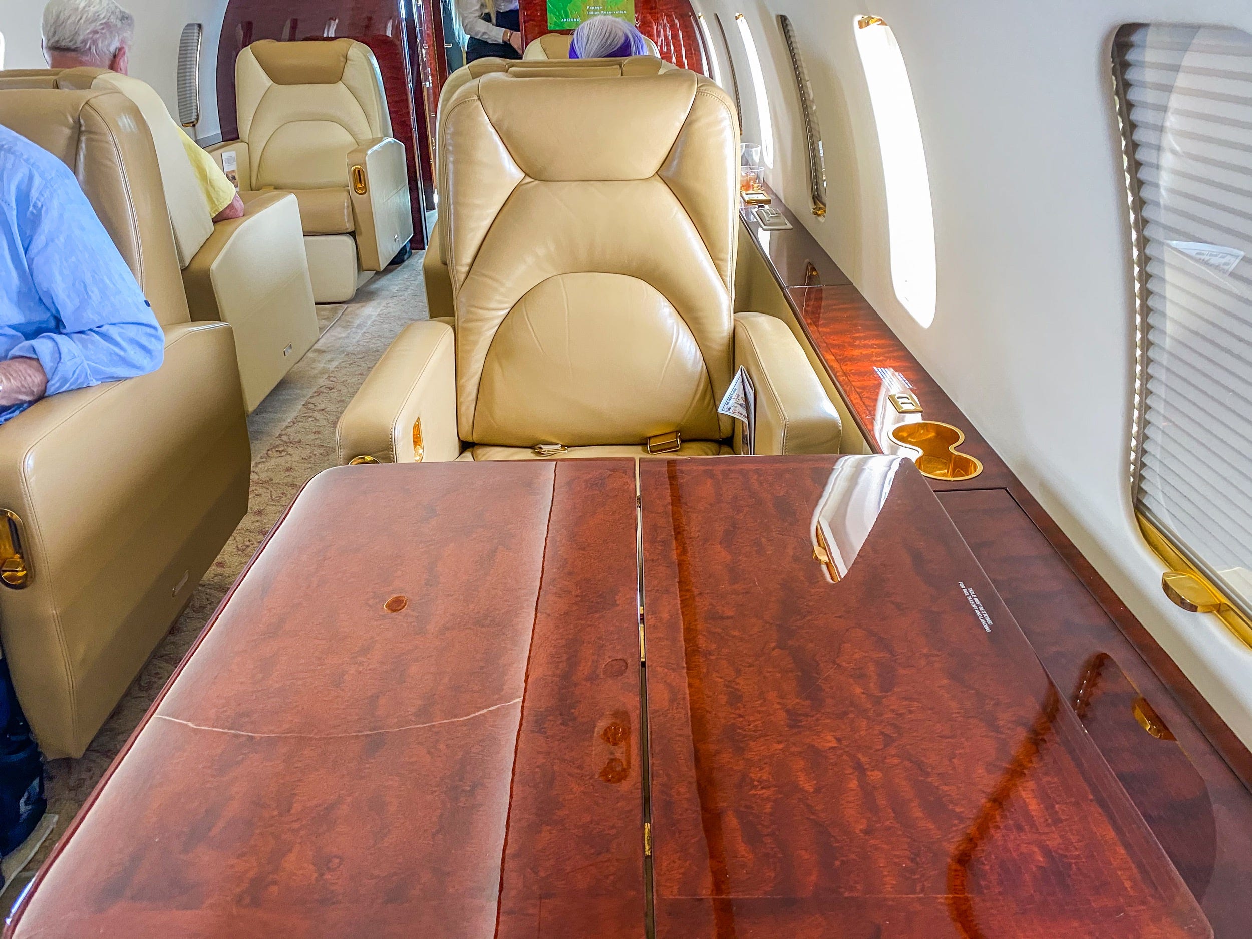 Set Jet Bombardier Challenger 850 Private Jet Flight