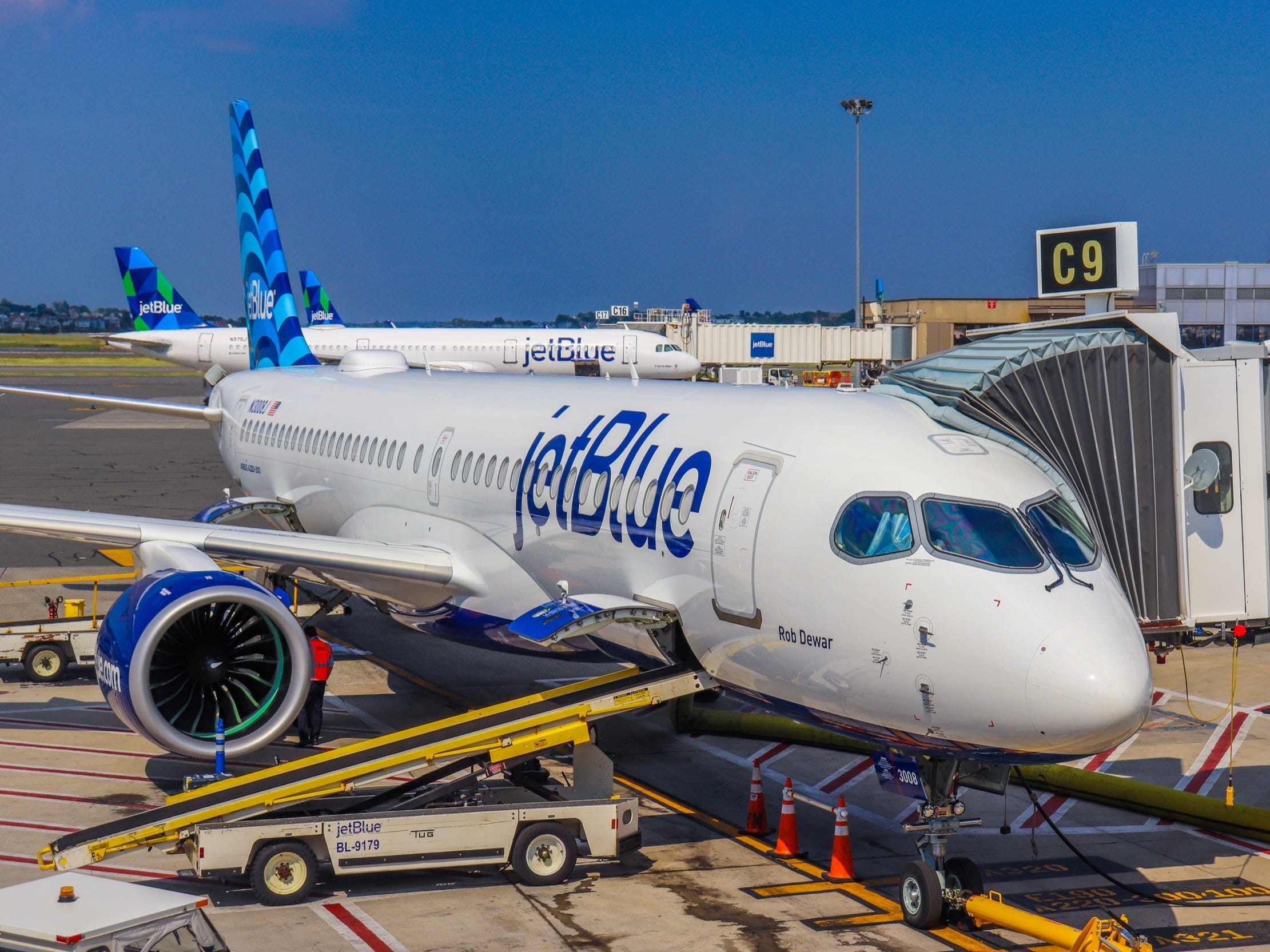 JetBlue Airways Airbus A220-300 Flight