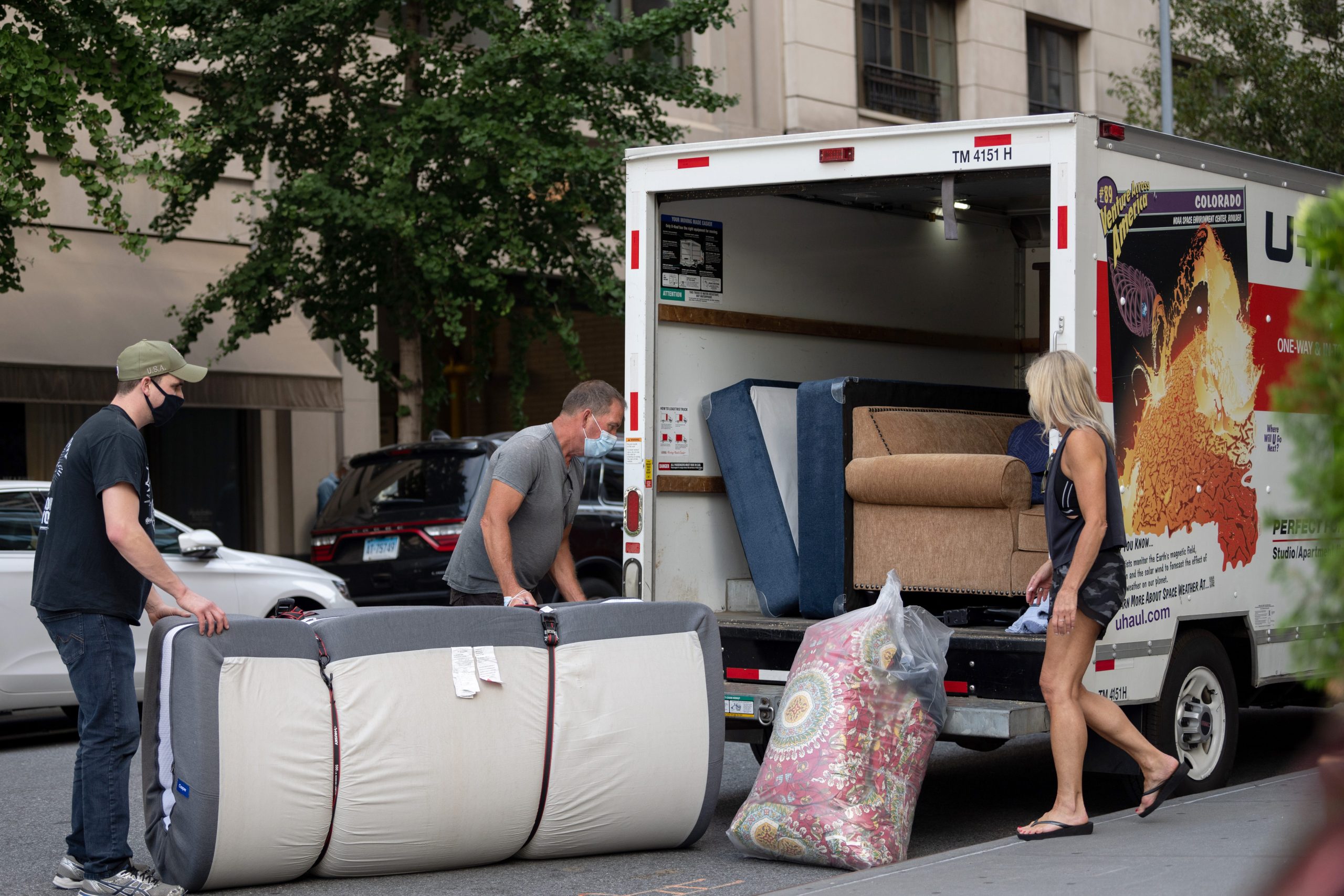 moving truck new york city