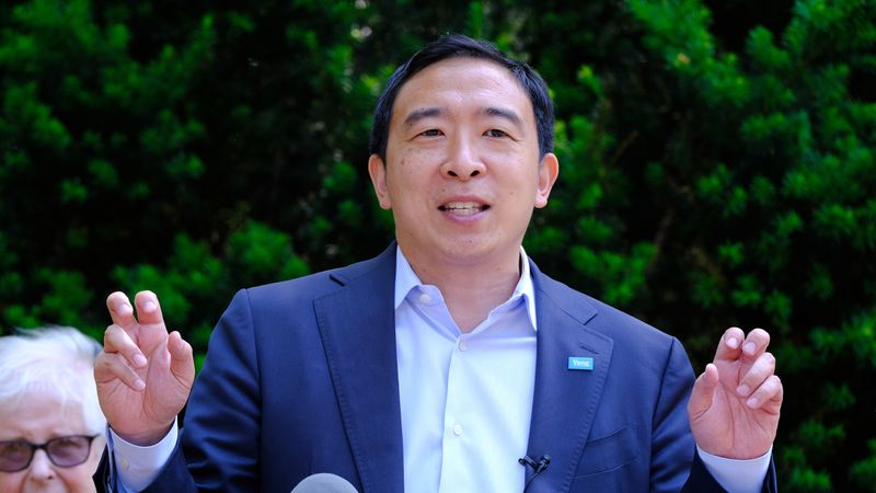 Andrew Yang unveils 3rd party plans after failed NYC mayoral, White House bids (nydailynews.com)